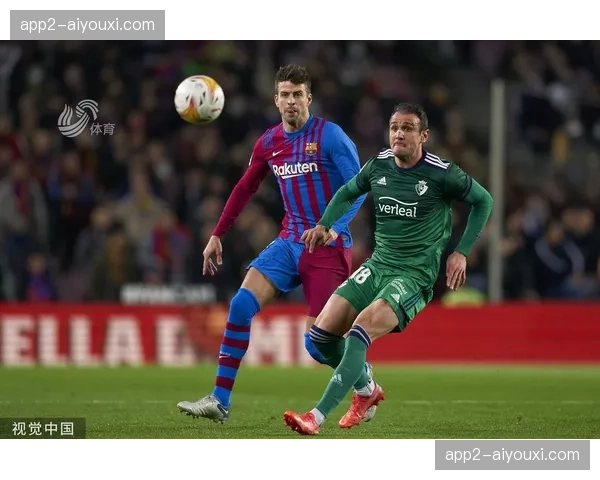 巴萨费兰托雷斯梅开二度，前锋回撤参与控场组织
